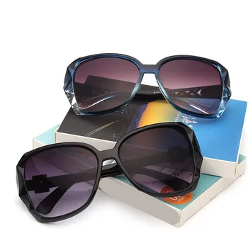 2018 m. Derliaus Didelis Rėmo Akiniai nuo saulės Moterims Prekės ženklo Dizaineris Gradientas Objektyvas Vairavimo Saulės akiniai UV400 Oculos De Sol Feminino